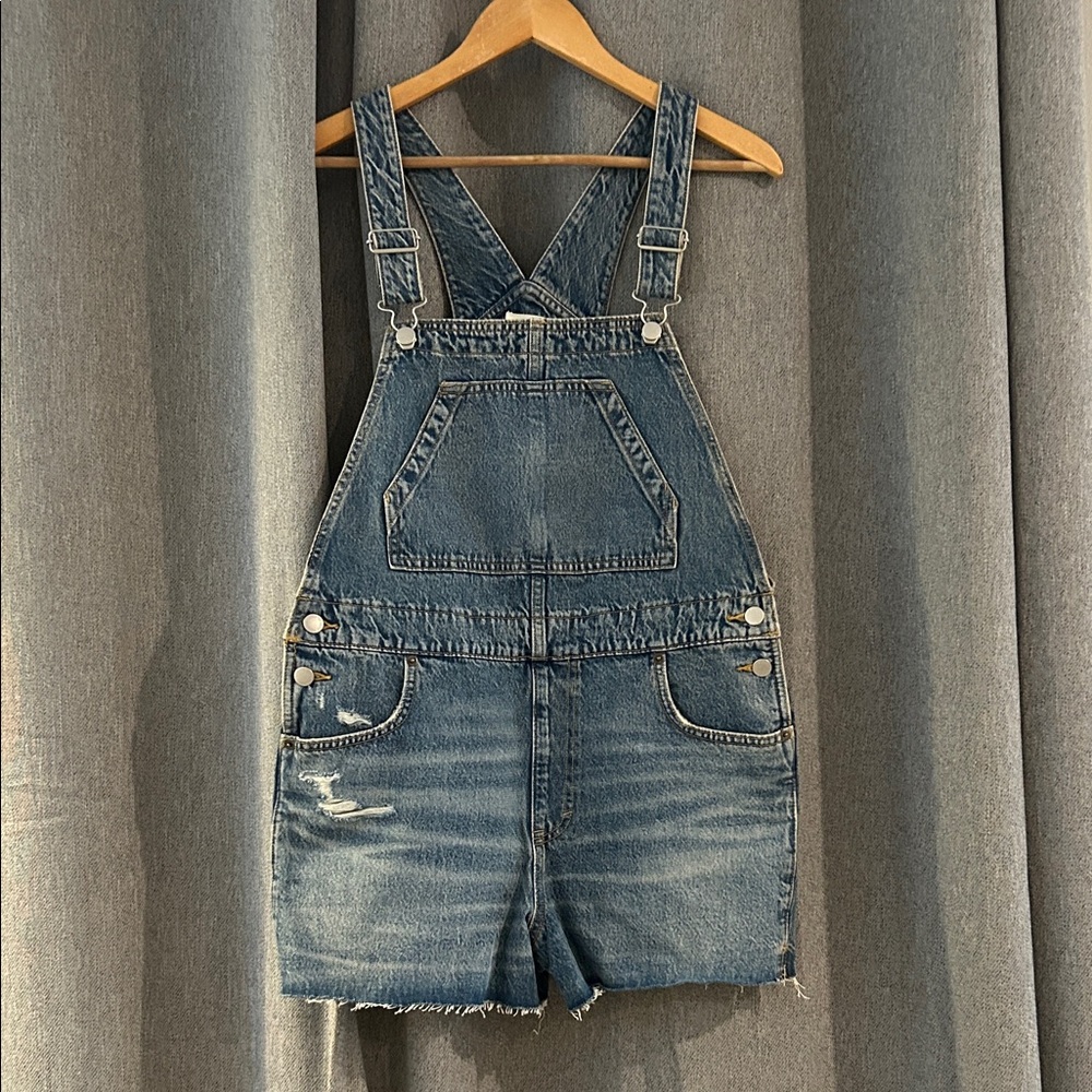 Universal thread Denim Short Overalls